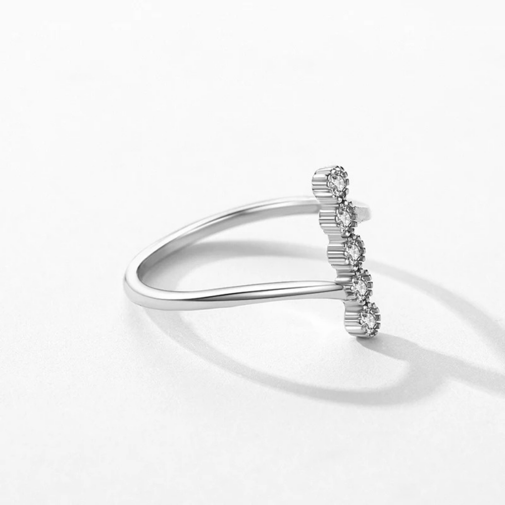Grace Bar Silver Ring