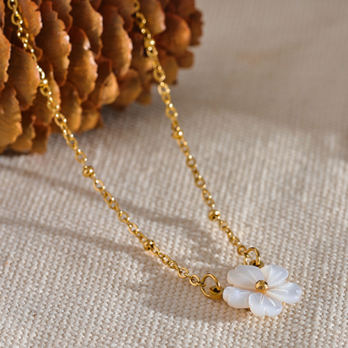 Flower Necklace