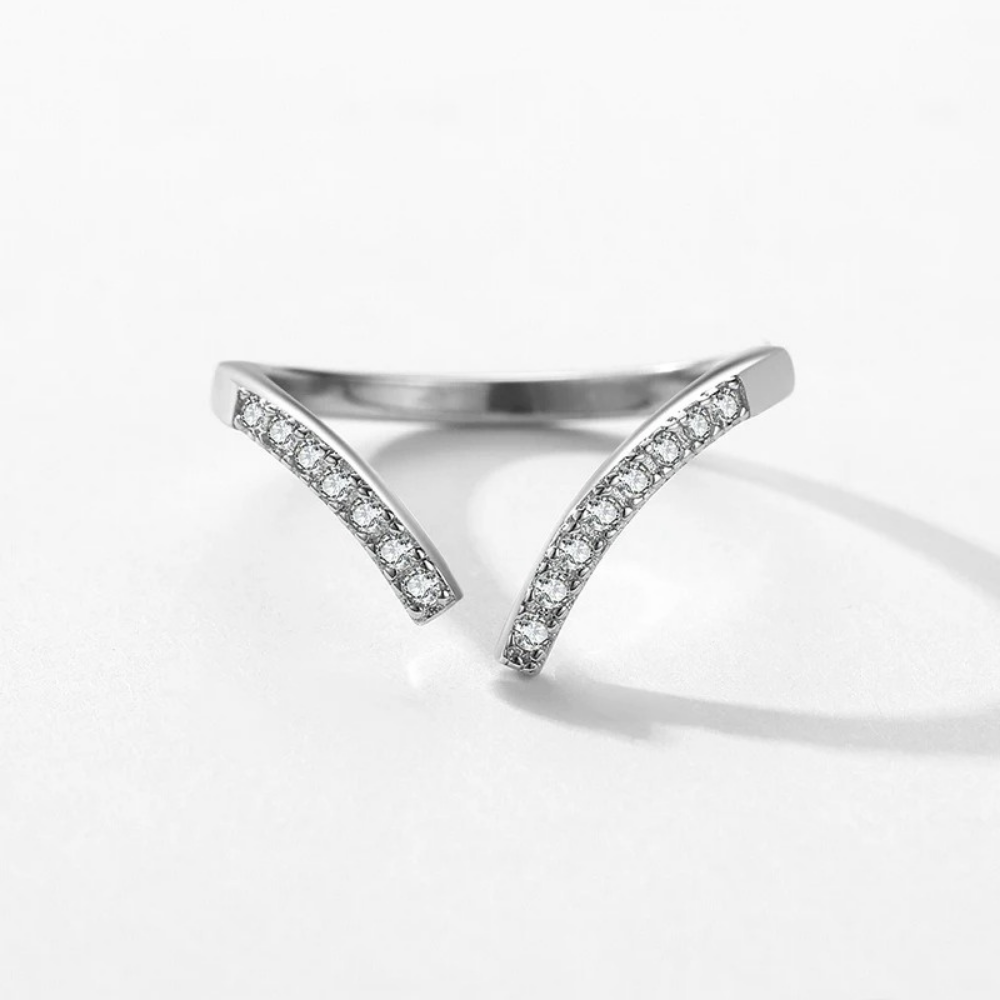 Radiant Split Ring