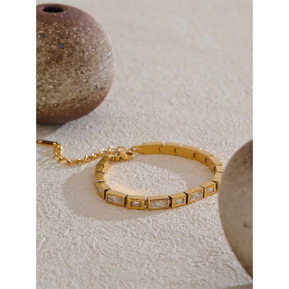 Glint Stone Bracelet