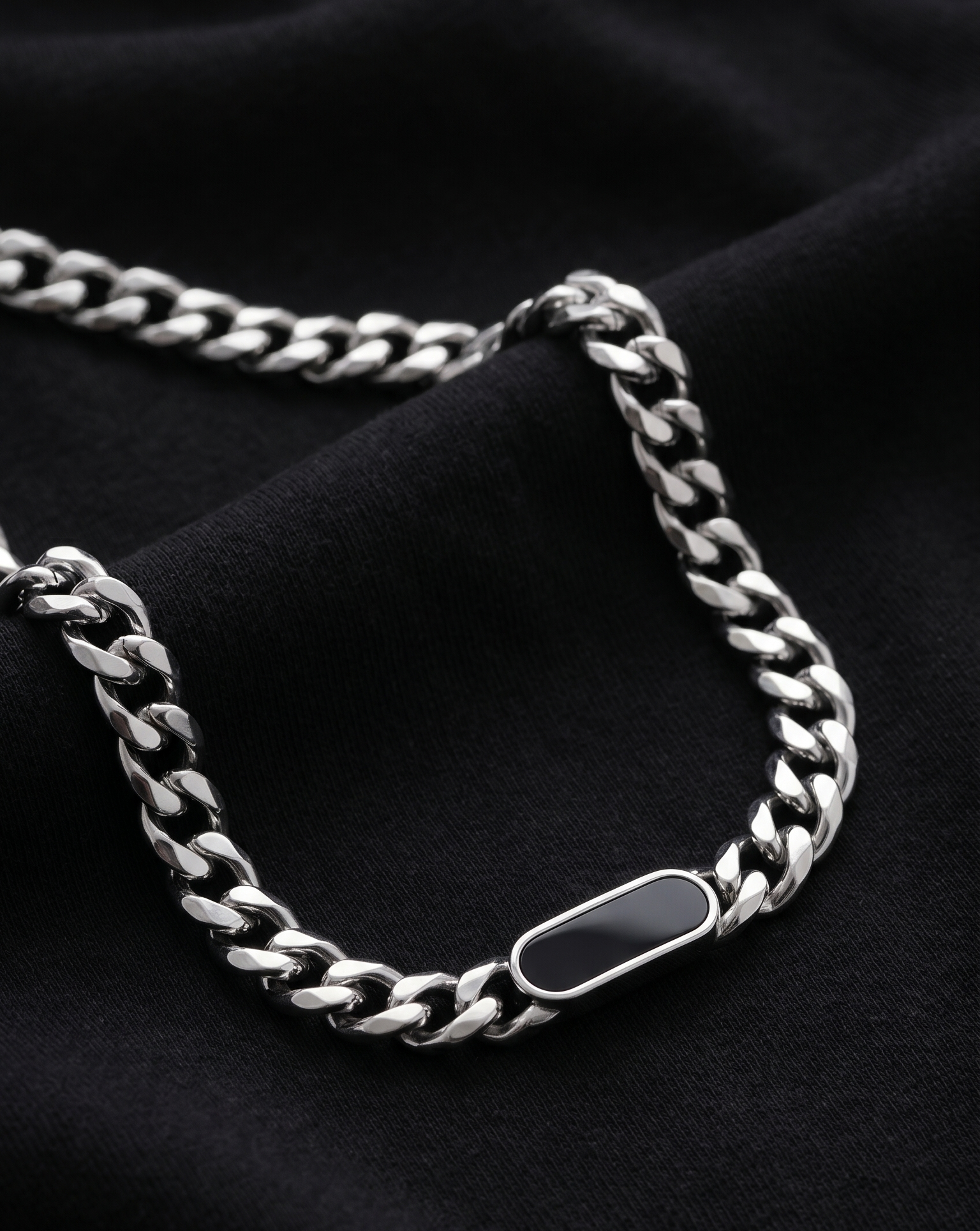 Onyx Pill Chain