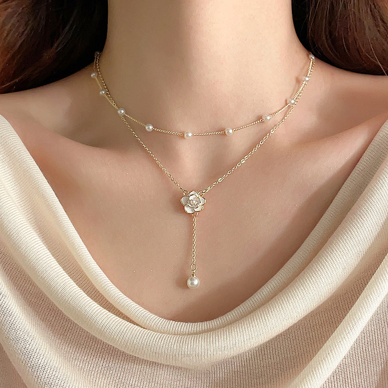 Rose-Pearl Necklace