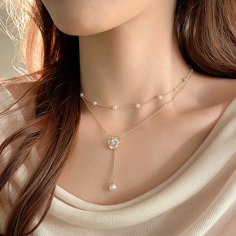 Rose-Pearl Necklace