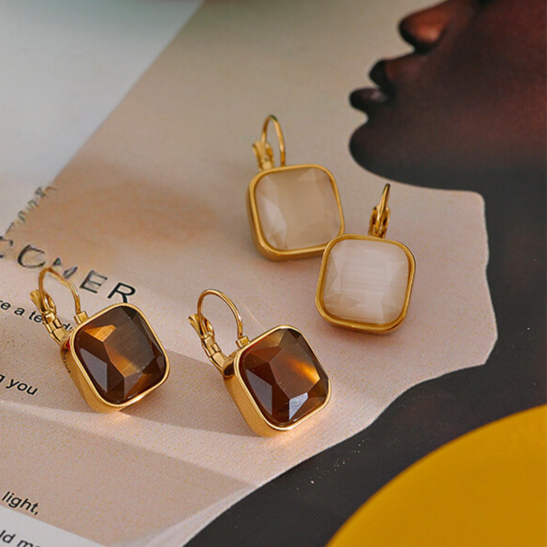 Vintage Charm Earring