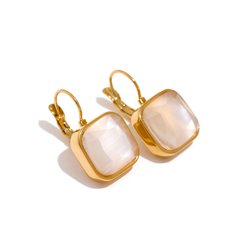 Vintage Charm Earring