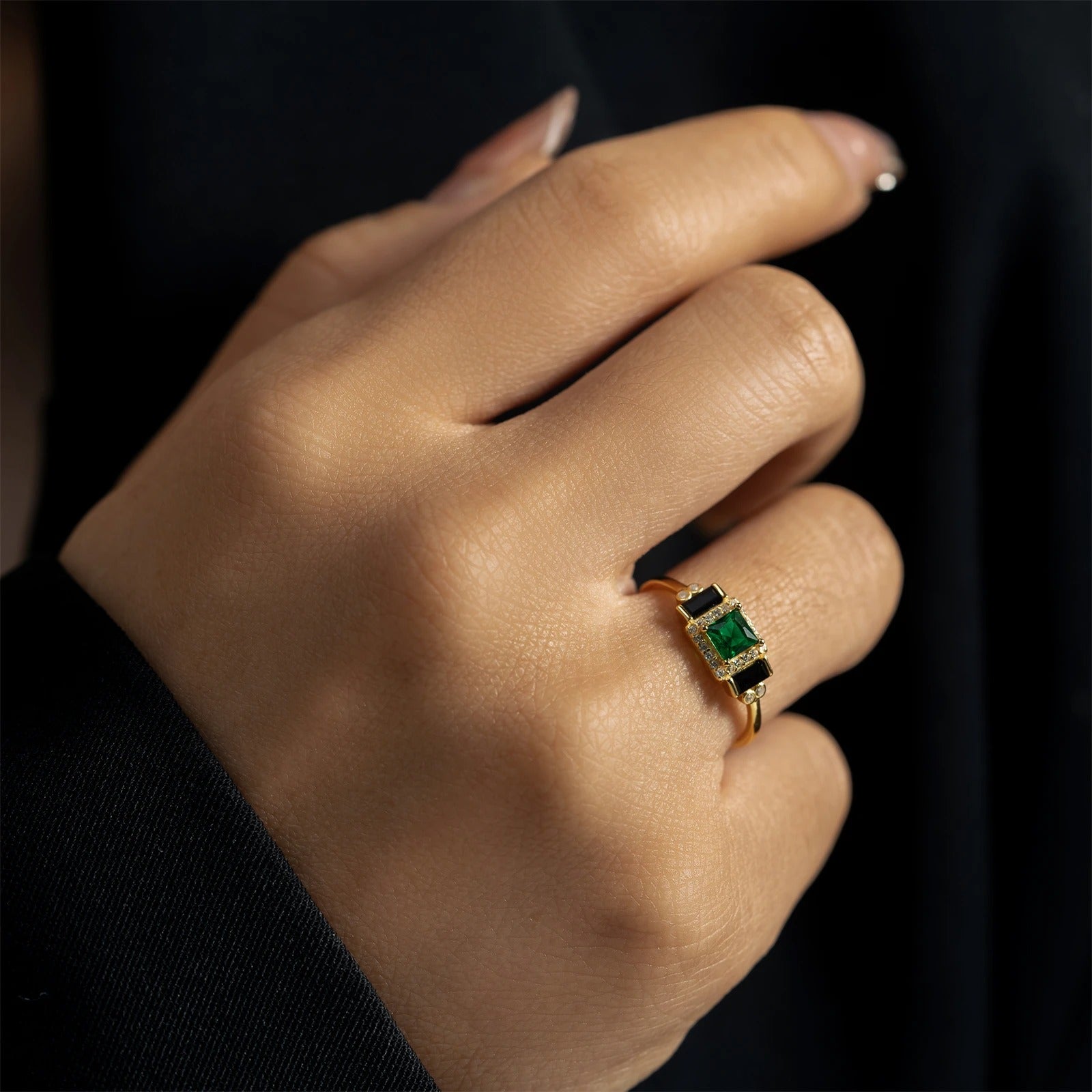 Emerald Noir Ring