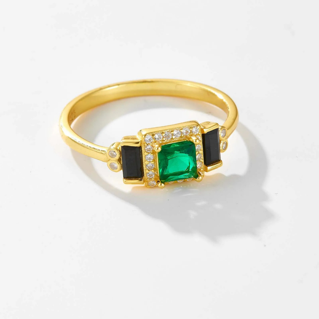 Emerald Noir Ring