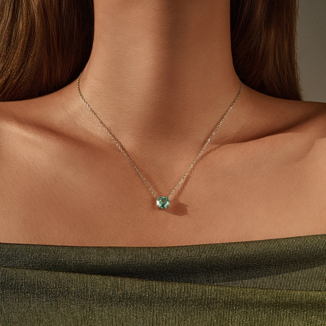 Rose Verde Necklace