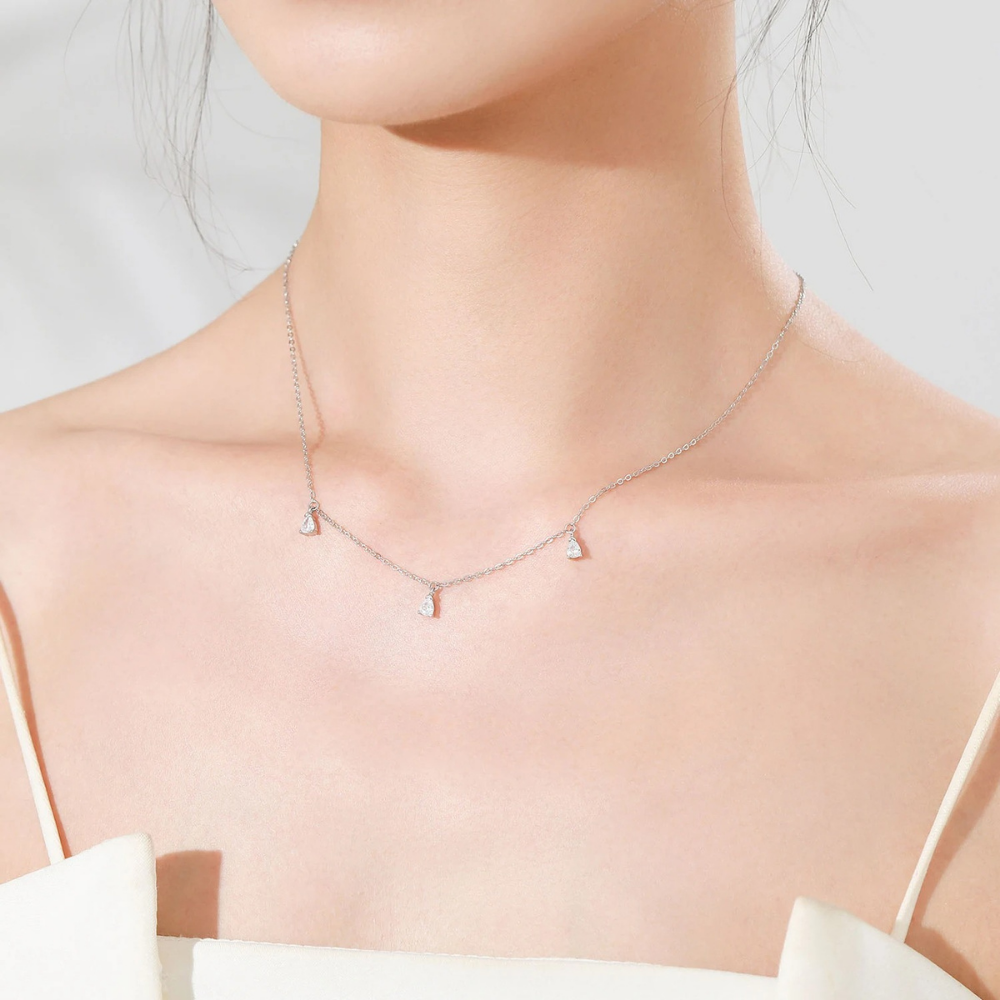 Glacé Drop Necklace