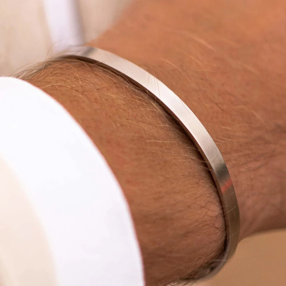 Cuff Bracelet Gold