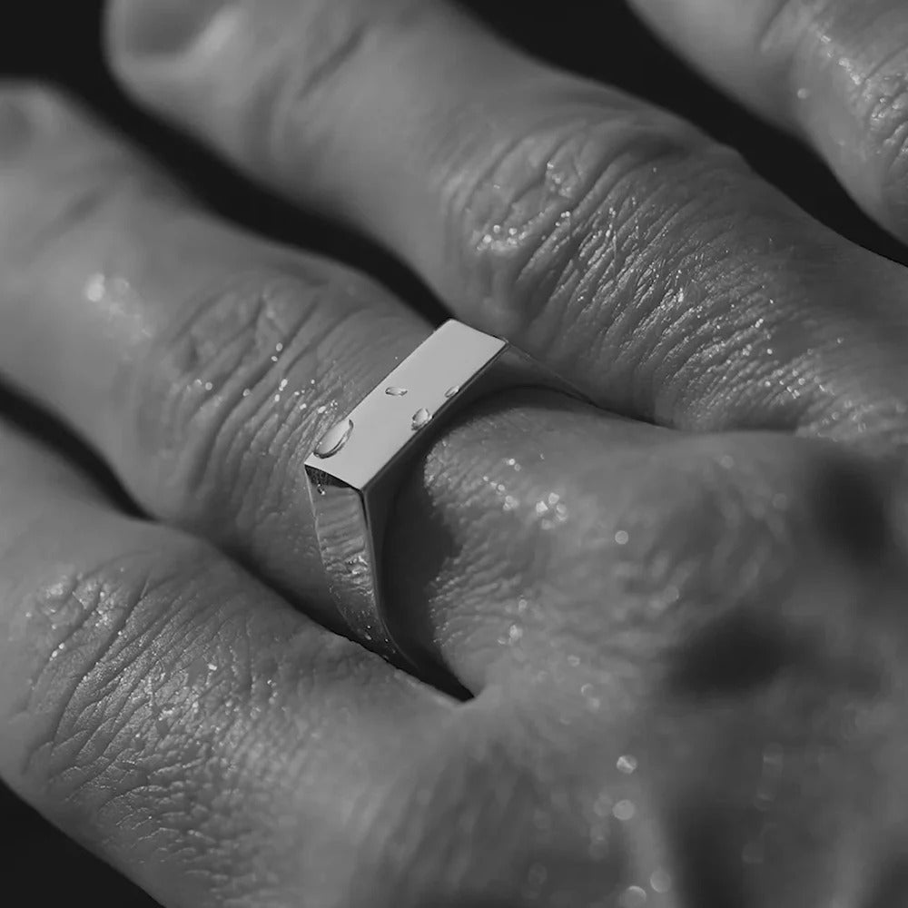 Aurum Bloc Ring (Gold)